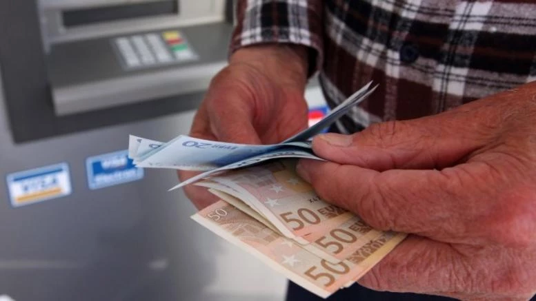 Πότε καταβάλλονται οι συντάξεις Απριλίου;-Όλες οι ημερομηνίες